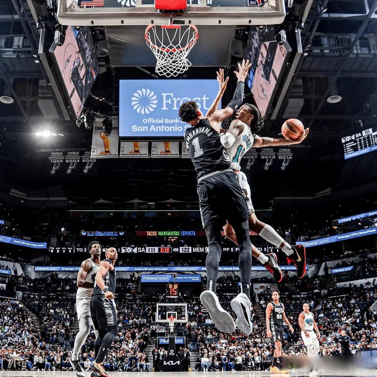 爱游戏APP-关于加时末段突围战来临，波特兰开拓者围绕NBA总决赛篮板制胜，震撼外界，球探报告显示潜力的信息
